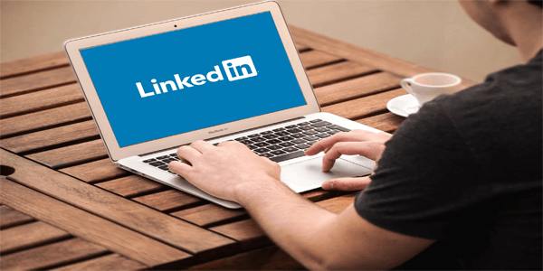 Ako poskytnúť správcovský prístup k stránke LinkedIn