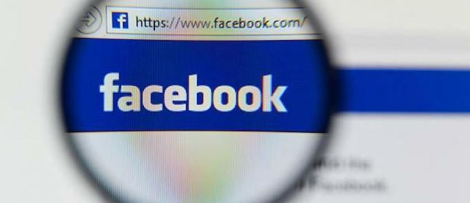 „Facebook“ planuoja savo naujienas patalpinti už mokamos sienos su mokama naujienų prenumerata