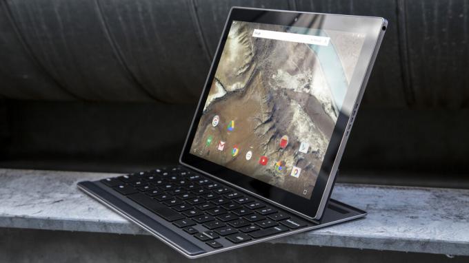 „Google Pixel C“ apžvalga: planšetinis kompiuteris prijungtas prie klaviatūros